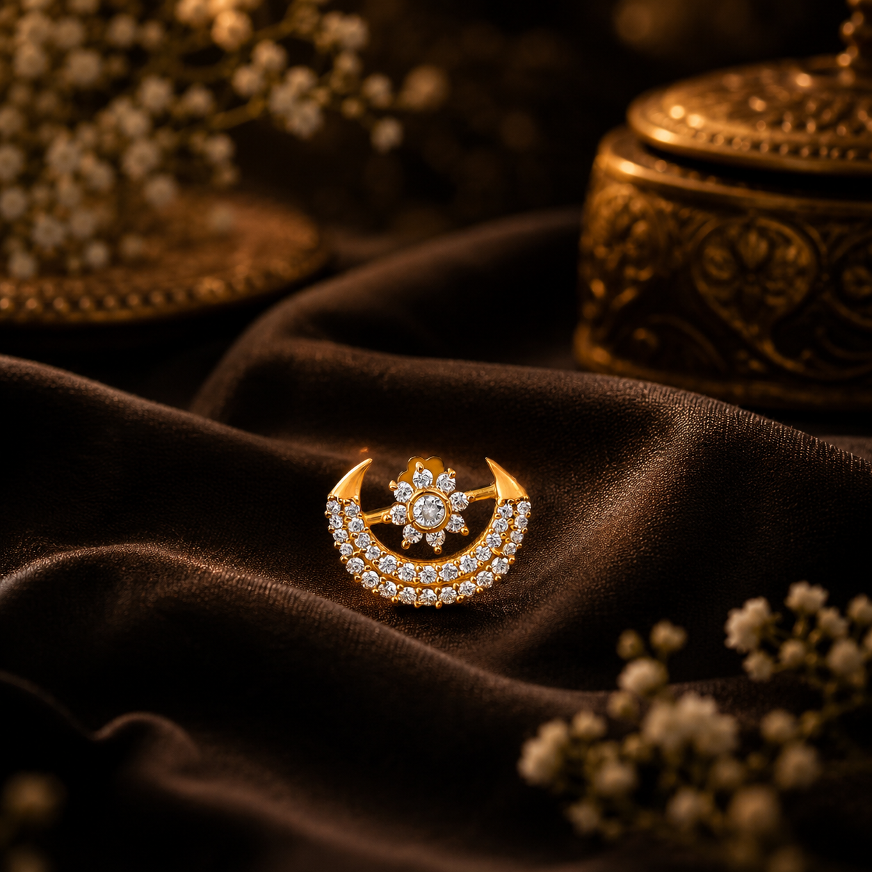 Midnight Moon Nose Pin [white]